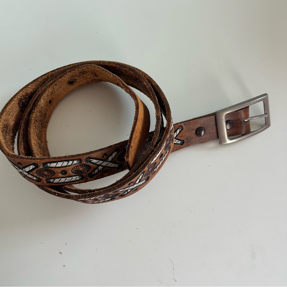 Etched leather western style belt 46” - Picture 2 of 4